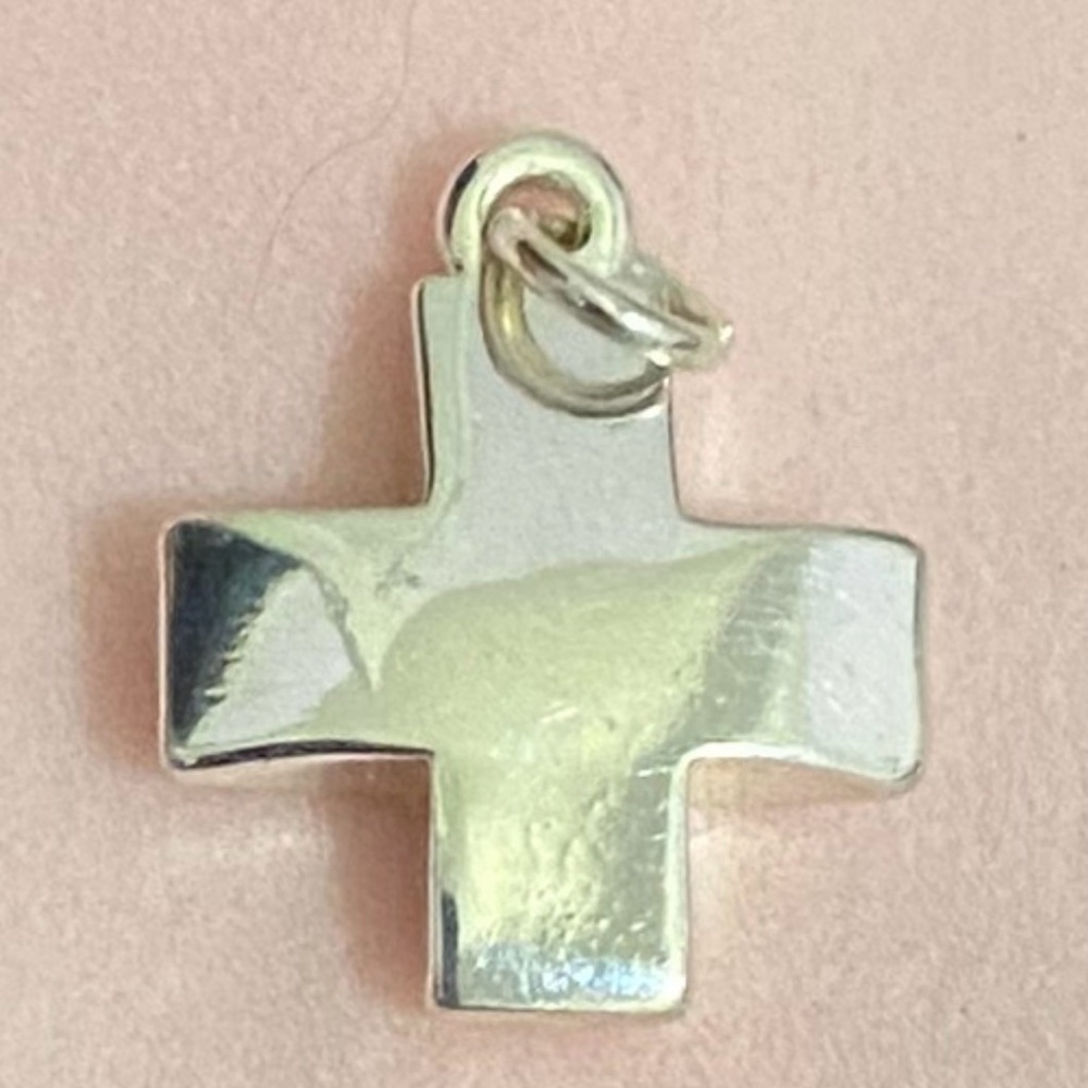 .925 Silver Cross Pendant - Picture 2 of 4